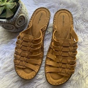 Eddie Bauer sandals 7.5